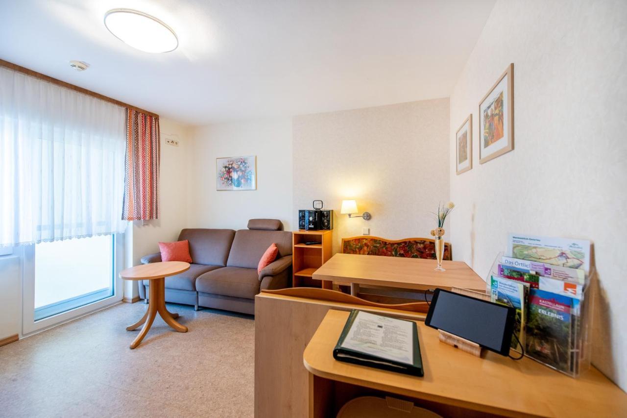 Hotel Waldesblick Lahr  Zimmer foto